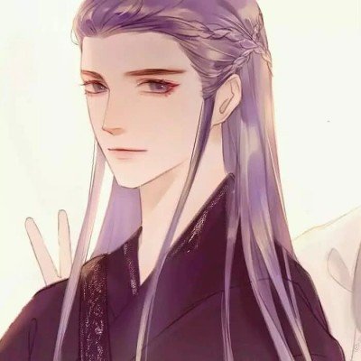 男子在深圳北站台抽烟？12306回应